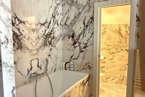 Somptueux appartement 4 pièces, rénové et meublé - Le Richmond