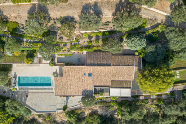 ÈZE – EXCEPTIONAL CONTEMPORARY VILLA CLOSE TO MONACO