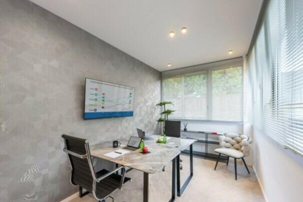 Plusieurs bureaux à louer - Thales, Fontvieille - Aménagements luxueux