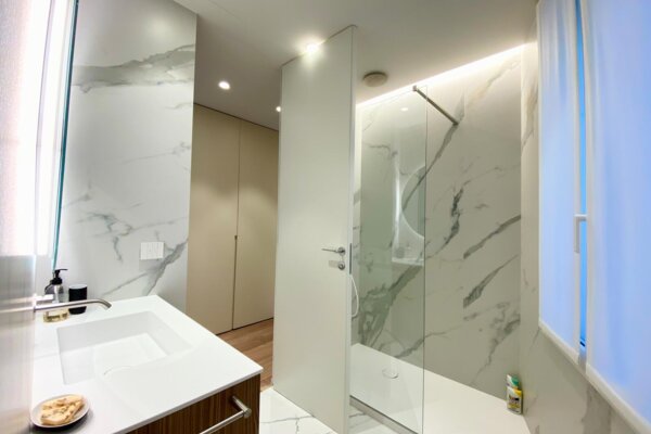 Magnifique appartement rénové et meublé - Le Richmond - Vue ville et montagne