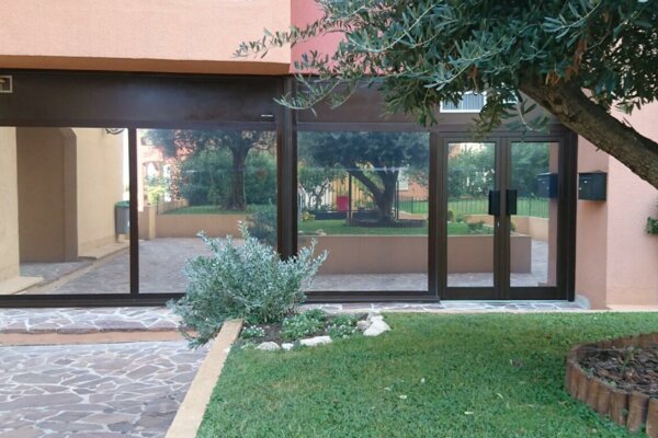 Bureau avec vitrine - Le Titien - Port de Fontvieille