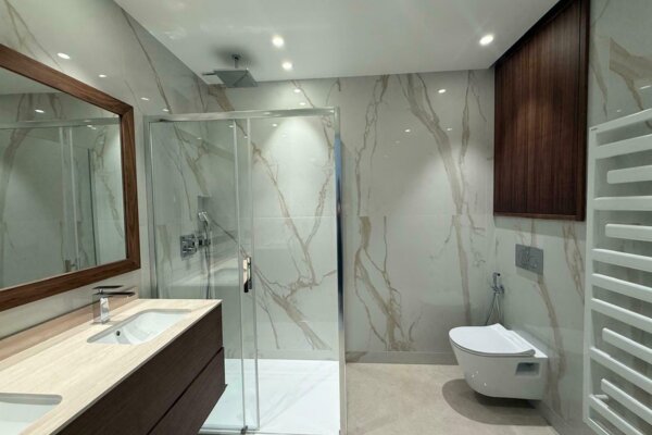 3 rooms - Continental - In the centre