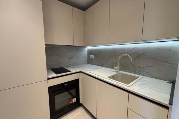 BILOCALE  IN AFFITTO - MIRABEAU - VISTA MARE