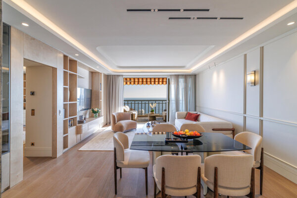 TRILOCALE – MILLEFIORI – COMPLETAMENTE RISTRUTTURATO – VISTA MARE